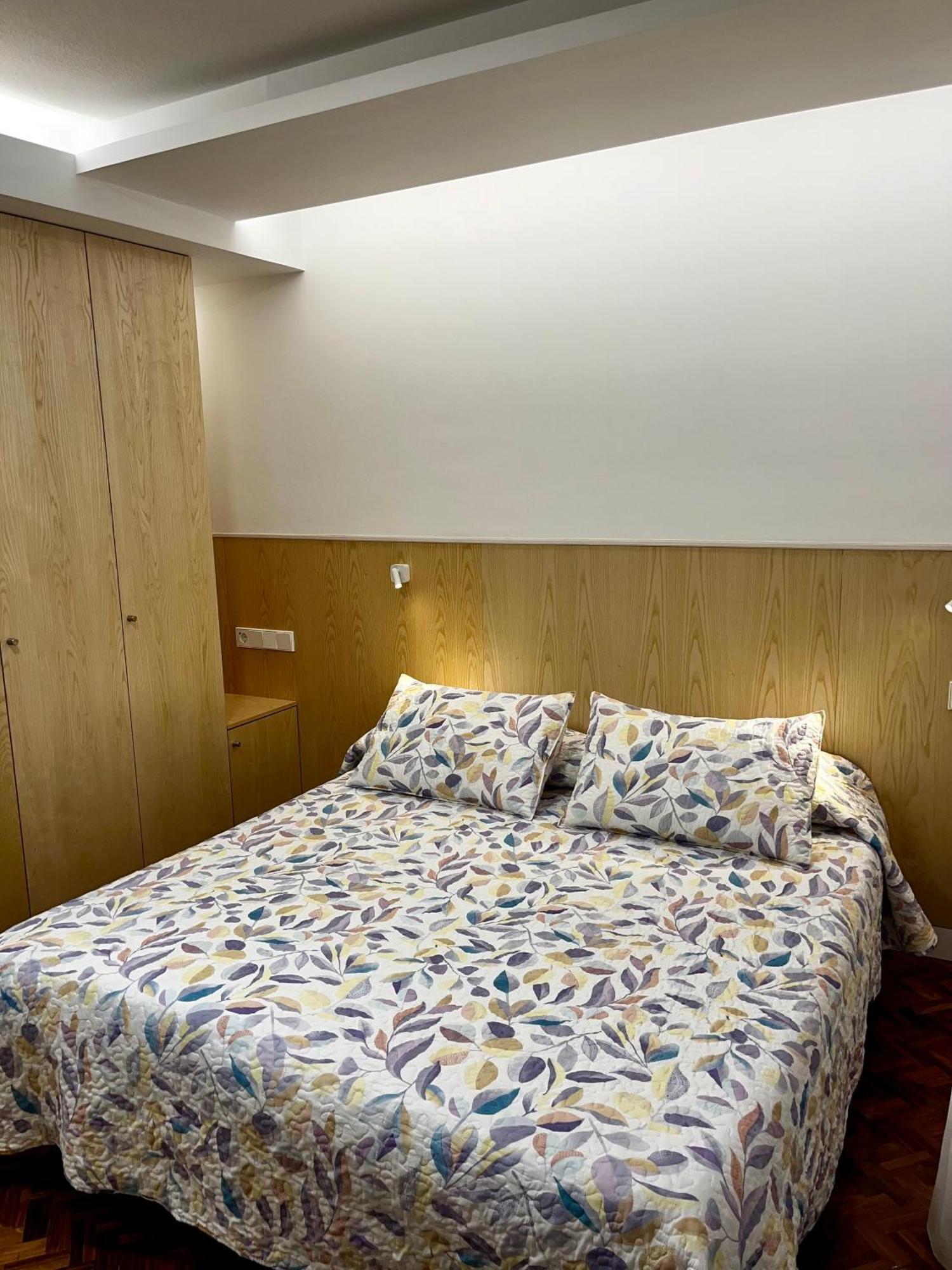 Hostal Charo II Santiago de Compostela Eksteriør billede