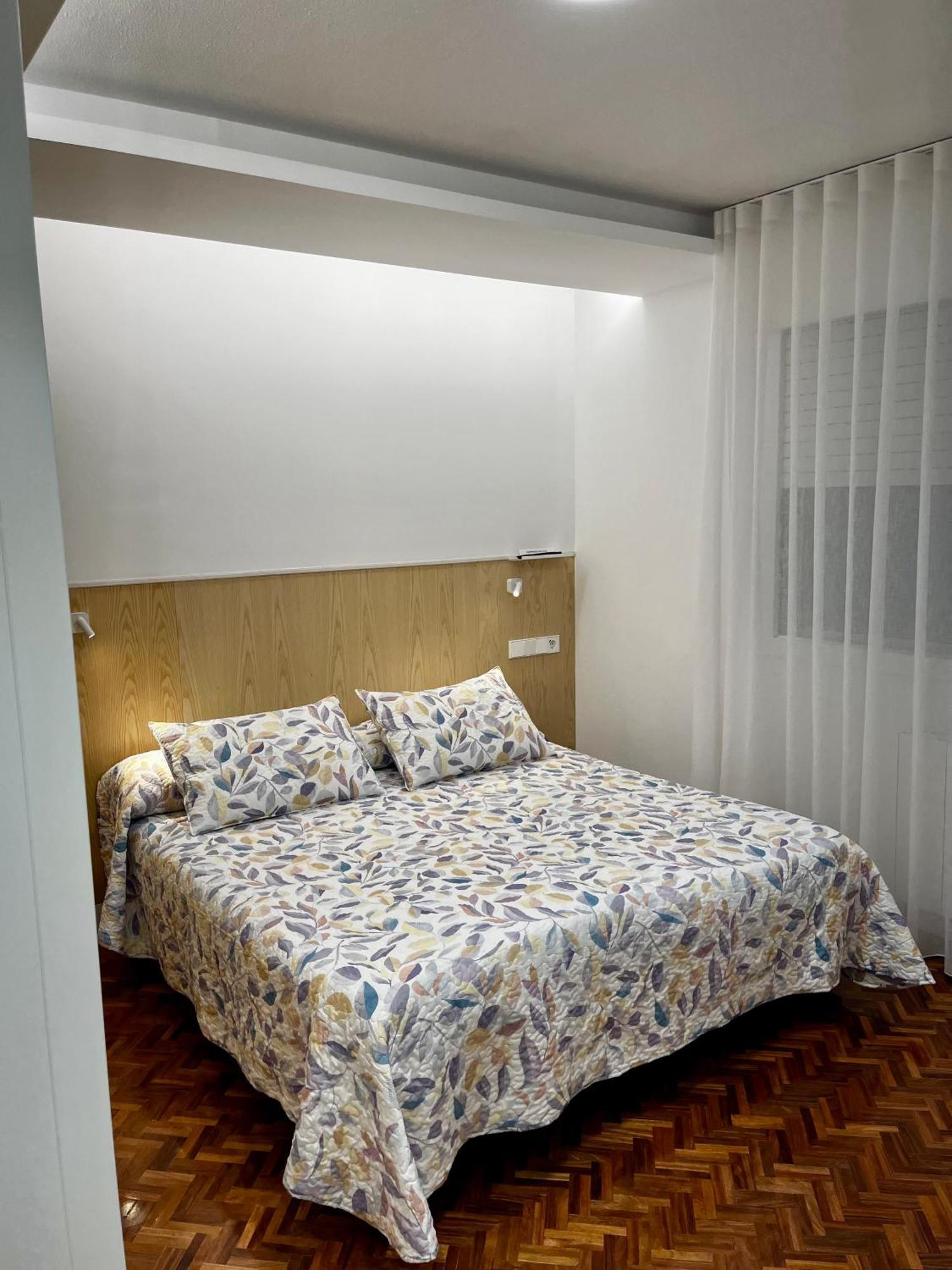 Hostal Charo II Santiago de Compostela Eksteriør billede
